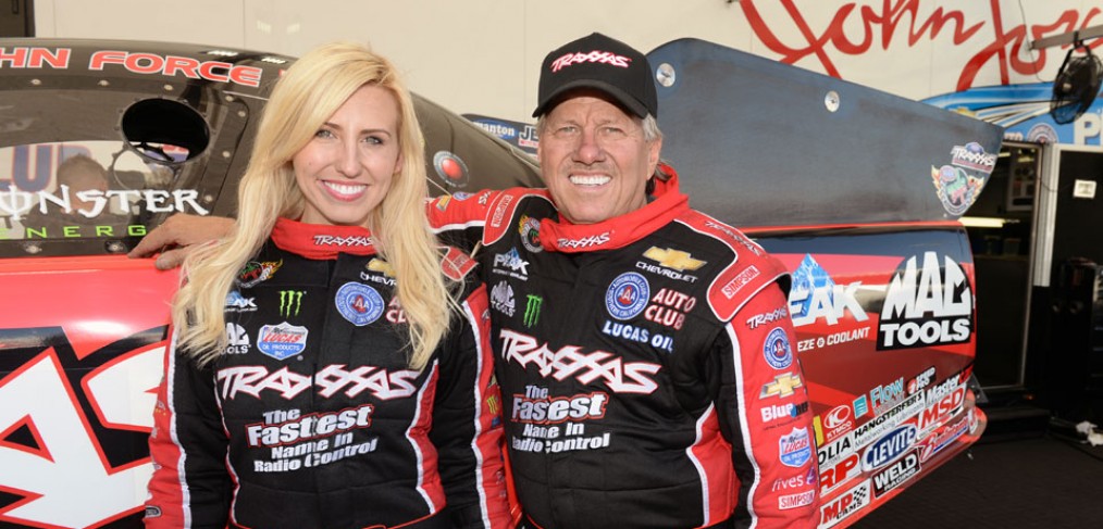 Courtney and John Force at RCX Make sure you get to RCX if you want to meet superstar Courtney Force and her legendary dad, John Force! They’ll be at the Traxxas display for autographs on Saturday, March 12 from 10:30 – 11:30am. RCX is also your chance to get an up-close look at Courtney’s 300mph Traxxas Camaro SS, it will be on display both days!