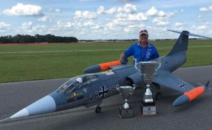 Mr. Top Gun: Peter Goldsmith & his F-104 Starfighter